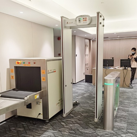 2025款A(yù)D-2286全橫梁豪華型金屬探測門