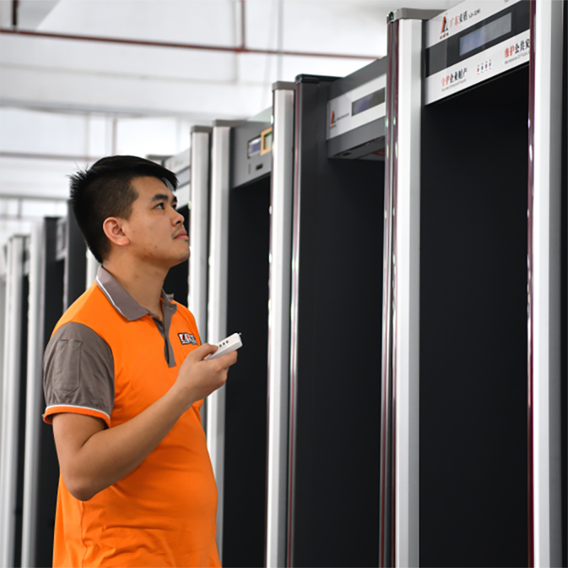 2025款A(yù)D-2286全橫梁豪華型金屬探測門